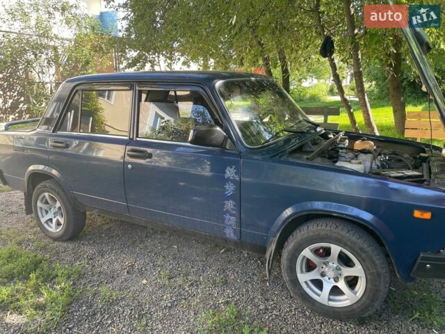 Синий ВАЗ 2107, объемом двигателя 1.45 л и пробегом 38 тыс. км за 2000 $, фото 1 на Automoto.ua