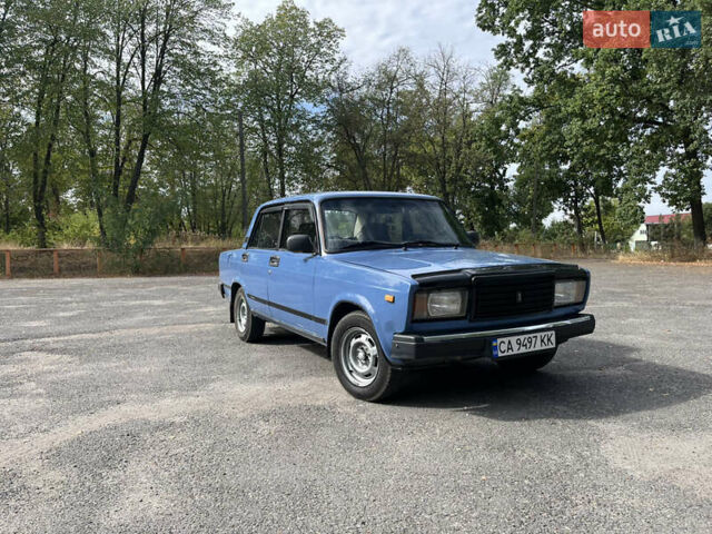 Синий ВАЗ 2107, объемом двигателя 1.6 л и пробегом 120 тыс. км за 1550 $, фото 1 на Automoto.ua