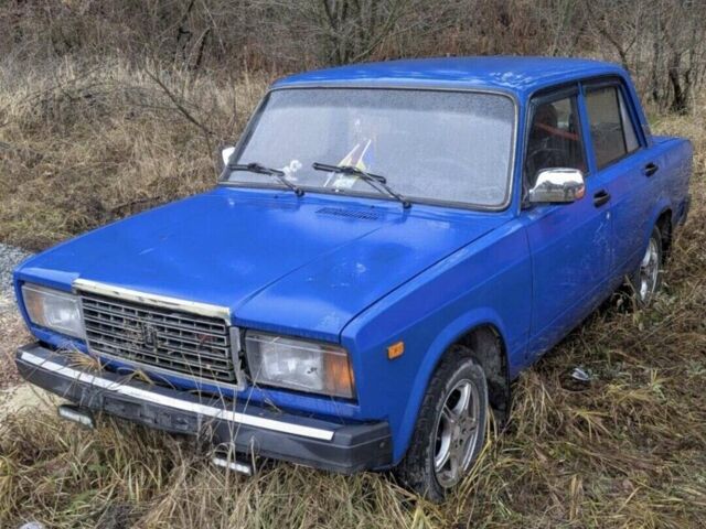 Синий ВАЗ 2107, объемом двигателя 1.5 л и пробегом 96 тыс. км за 1500 $, фото 1 на Automoto.ua