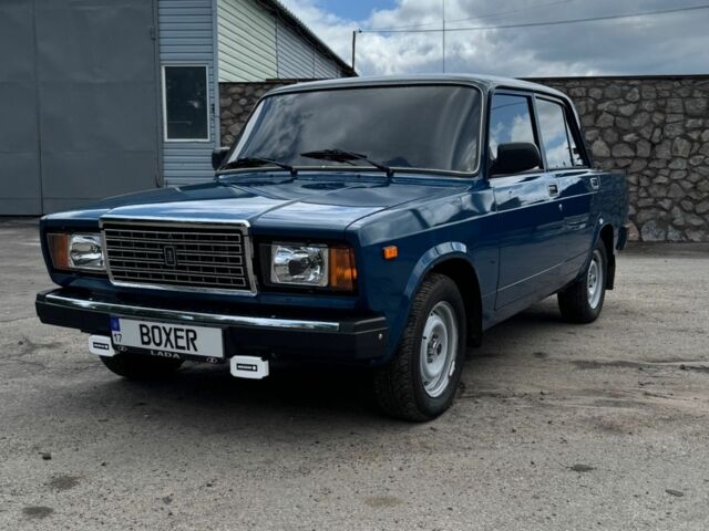 ВАЗ 2107 2008 в Полтаве на Automoto.ua Синий ВАЗ 2107, объемом двигателя 0 л и пробегом 25 тыс. км за 4600 $, фото 1 на Automoto.ua