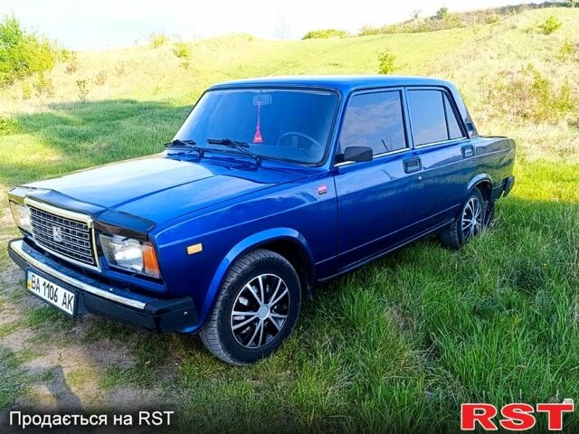 ВАЗ 2107 2008 у Харкові на Automoto.ua Синій ВАЗ 2107, об'ємом двигуна 1.5 л та пробігом 138 тис. км за 1700 $, фото 1 на Automoto.ua