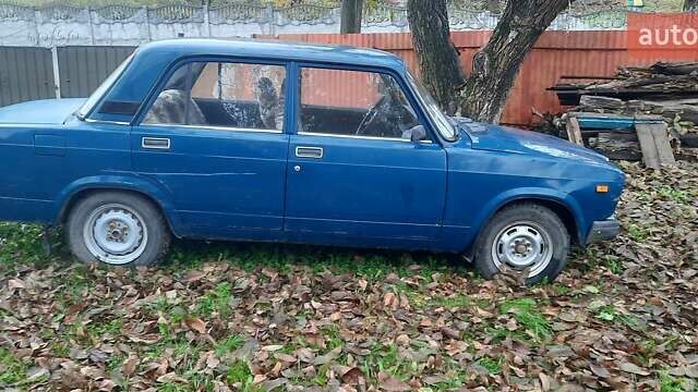 ВАЗ 2107 2008 в Хмельницком на Automoto.ua Синий ВАЗ 2107, объемом двигателя 1.5 л и пробегом 99 тыс. км за 775 $, фото 1 на Automoto.ua