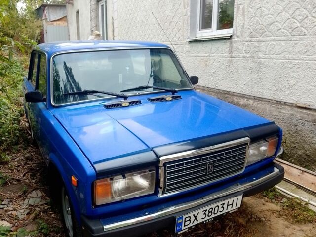 Синий ВАЗ 2107, объемом двигателя 1.5 л и пробегом 80 тыс. км за 1101 $, фото 1 на Automoto.ua