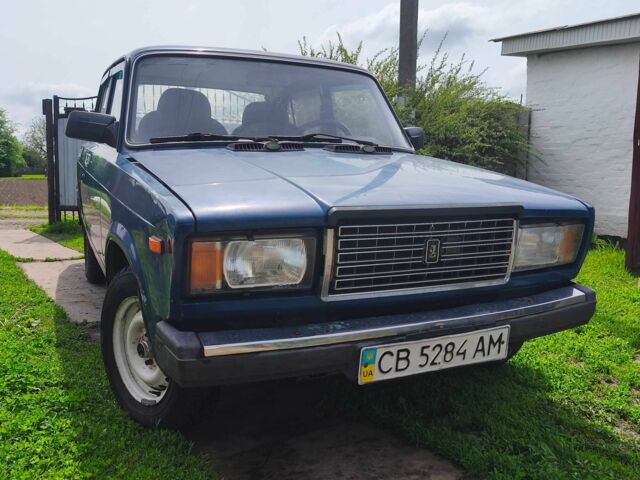 Синий ВАЗ 2107, объемом двигателя 1.5 л и пробегом 1000 тыс. км за 800 $, фото 1 на Automoto.ua