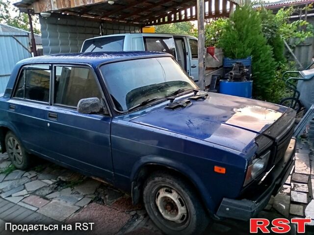 ВАЗ 2107 2008 в Харькове на Automoto.ua Синий ВАЗ 2107, объемом двигателя 1.5 л и пробегом 0 тыс. км за 1200 $, фото 1 на Automoto.ua