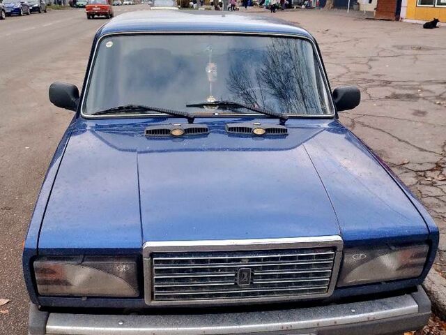 Синий ВАЗ 2107, объемом двигателя 1.5 л и пробегом 470 тыс. км за 2050 $, фото 1 на Automoto.ua