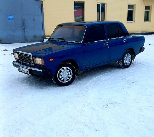Синій ВАЗ 2107, об'ємом двигуна 1.5 л та пробігом 141 тис. км за 1800 $, фото 1 на Automoto.ua