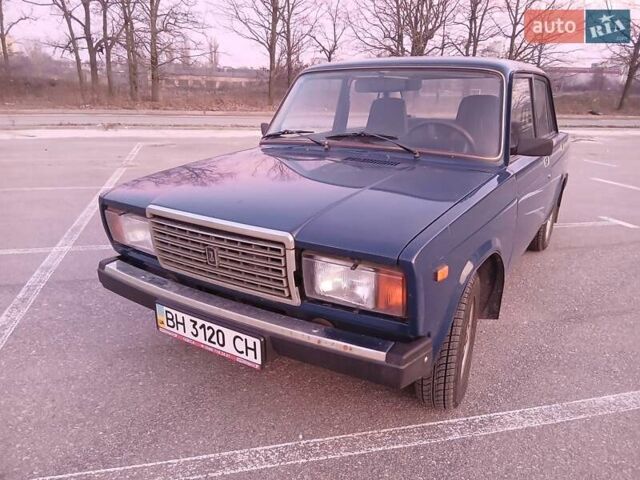 Синий ВАЗ 2107, объемом двигателя 1.5 л и пробегом 34 тыс. км за 1700 $, фото 1 на Automoto.ua