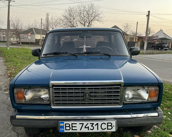 Синий ВАЗ 2107, объемом двигателя 1.57 л и пробегом 114 тыс. км за 1900 $, фото 1 на Automoto.ua