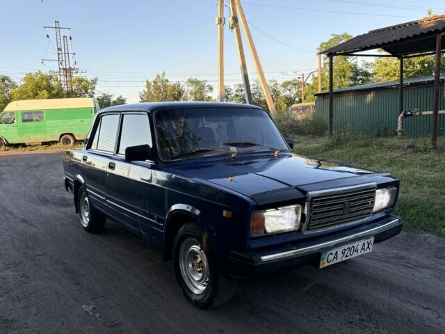 Синий ВАЗ 2107, объемом двигателя 1.5 л и пробегом 75 тыс. км за 1550 $, фото 1 на Automoto.ua