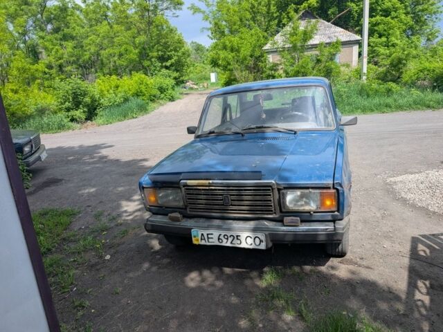 Синий ВАЗ 2107, объемом двигателя 1.5 л и пробегом 111 тыс. км за 400 $, фото 1 на Automoto.ua