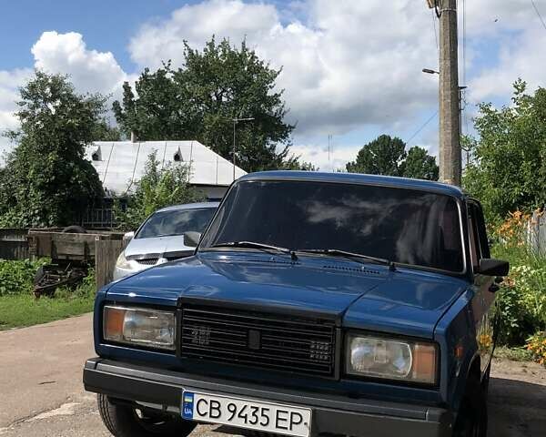 Синий ВАЗ 2107, объемом двигателя 1.45 л и пробегом 143 тыс. км за 1600 $, фото 1 на Automoto.ua