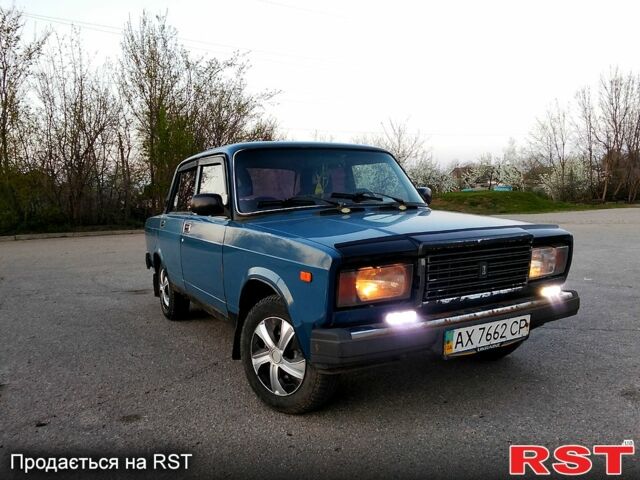 Синий ВАЗ 2107, объемом двигателя 15 л и пробегом 72 тыс. км за 1700 $, фото 1 на Automoto.ua