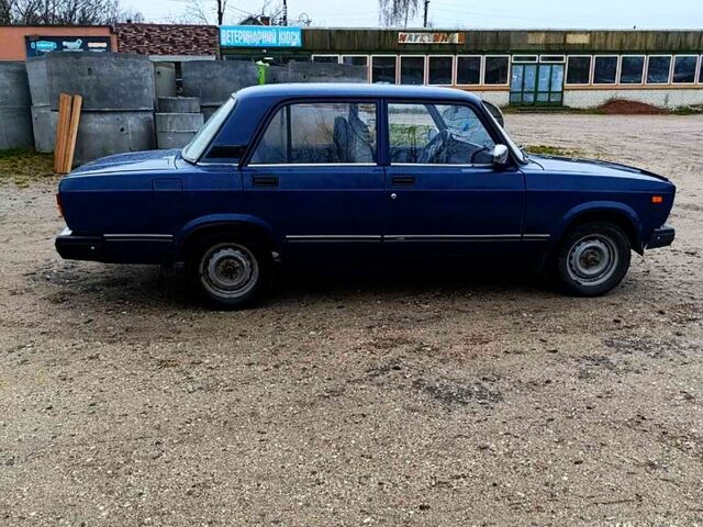 Синий ВАЗ 2107, объемом двигателя 1.5 л и пробегом 53 тыс. км за 1500 $, фото 1 на Automoto.ua