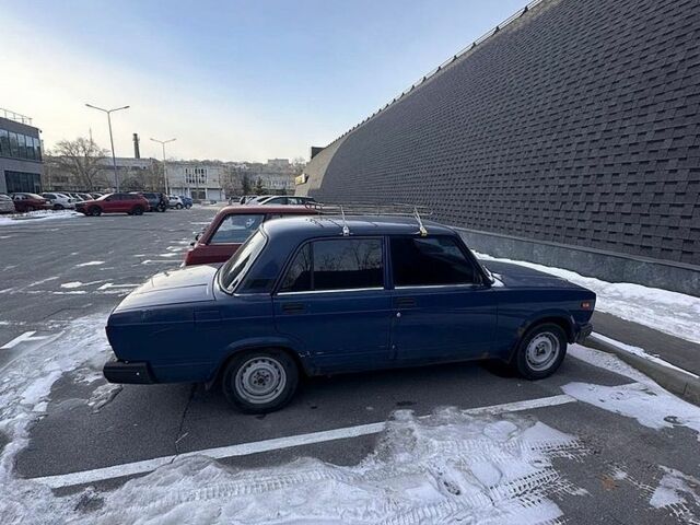 Синий ВАЗ 2107, объемом двигателя 1.45 л и пробегом 120 тыс. км за 1300 $, фото 1 на Automoto.ua