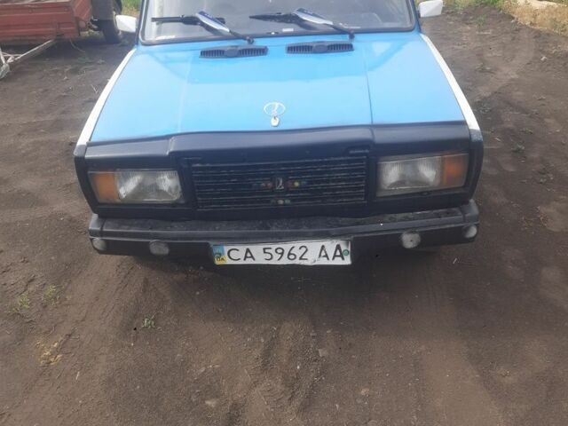Синий ВАЗ 2107, объемом двигателя 3 л и пробегом 13 тыс. км за 450 $, фото 1 на Automoto.ua