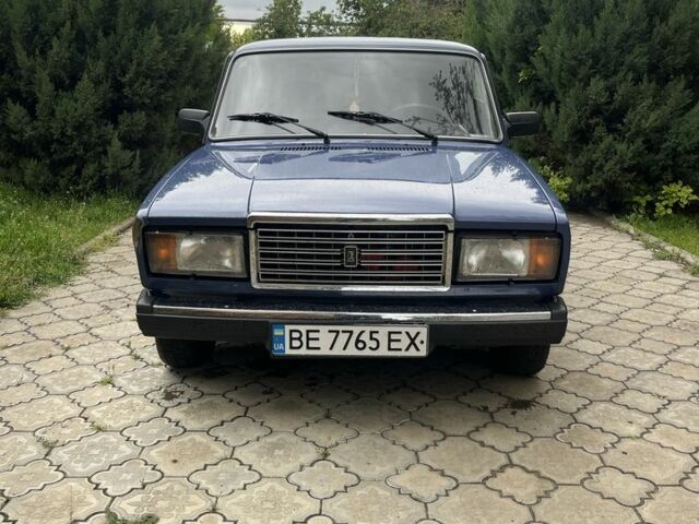 Синий ВАЗ 2107, объемом двигателя 1.6 л и пробегом 25 тыс. км за 800 $, фото 1 на Automoto.ua
