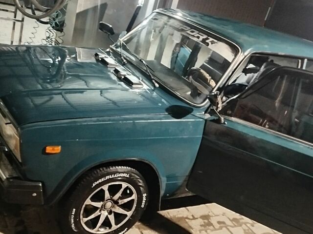 Зеленый ВАЗ 2107, объемом двигателя 0 л и пробегом 999 тыс. км за 1300 $, фото 1 на Automoto.ua