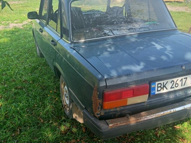 Зелений ВАЗ 2107, об'ємом двигуна 1 л та пробігом 200 тис. км за 650 $, фото 1 на Automoto.ua