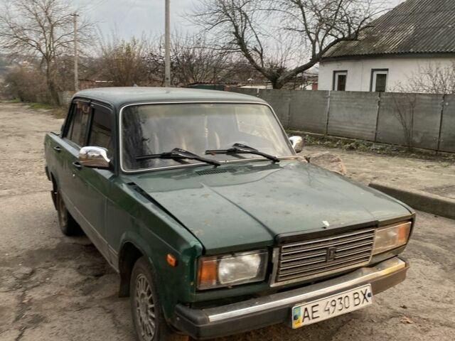 Зеленый ВАЗ 2107, объемом двигателя 1.5 л и пробегом 200 тыс. км за 355 $, фото 1 на Automoto.ua