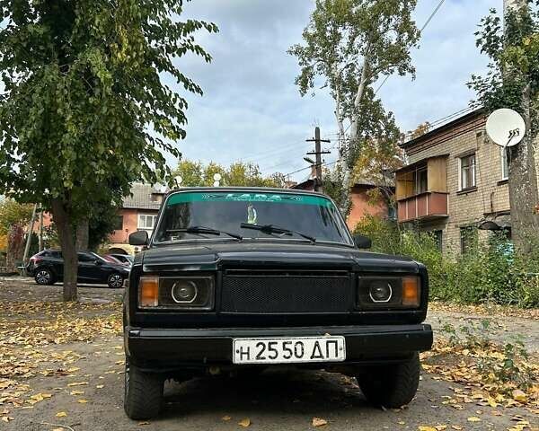 Зелений ВАЗ 2107, об'ємом двигуна 1.3 л та пробігом 130 тис. км за 2000 $, фото 1 на Automoto.ua