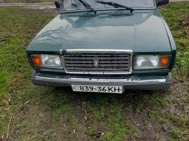 Зеленый ВАЗ 2107, объемом двигателя 1.5 л и пробегом 158 тыс. км за 830 $, фото 1 на Automoto.ua