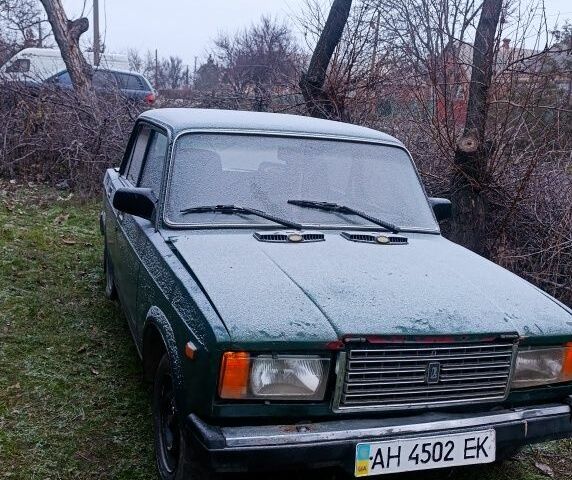 Зеленый ВАЗ 2107, объемом двигателя 1.5 л и пробегом 50 тыс. км за 473 $, фото 1 на Automoto.ua