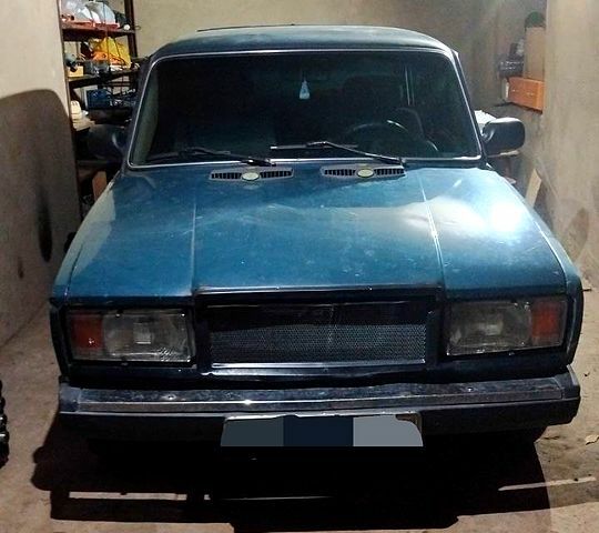 ВАЗ 2107 1997 в Каневе на Automoto.ua Зеленый ВАЗ 2107, объемом двигателя 1.5 л и пробегом 87 тыс. км за 710 $, фото 1 на Automoto.ua