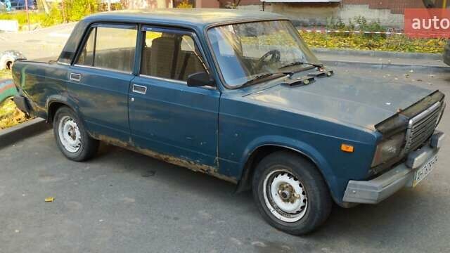 Зеленый ВАЗ 2107, объемом двигателя 1.5 л и пробегом 135 тыс. км за 500 $, фото 1 на Automoto.ua