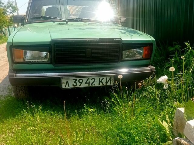 Зелений ВАЗ 2107, об'ємом двигуна 1.5 л та пробігом 110 тис. км за 600 $, фото 1 на Automoto.ua