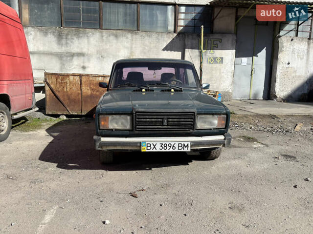 Зеленый ВАЗ 2107, объемом двигателя 1.5 л и пробегом 60 тыс. км за 550 $, фото 1 на Automoto.ua