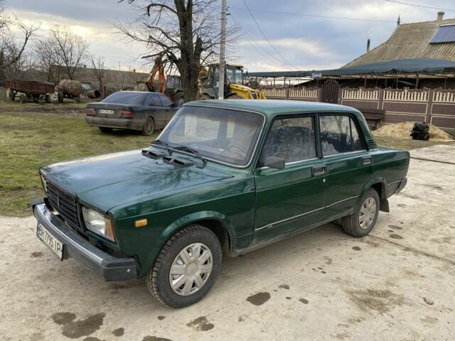 Зелений ВАЗ 2107, об'ємом двигуна 1.5 л та пробігом 80 тис. км за 800 $, фото 1 на Automoto.ua