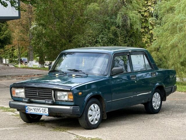Зеленый ВАЗ 2107, объемом двигателя 1.6 л и пробегом 198 тыс. км за 1104 $, фото 1 на Automoto.ua
