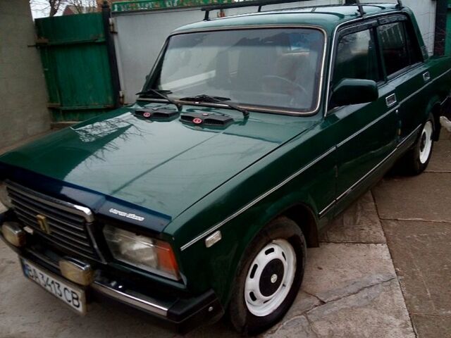 Зеленый ВАЗ 2107, объемом двигателя 1.5 л и пробегом 0 тыс. км за 1000 $, фото 1 на Automoto.ua