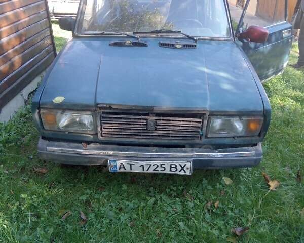 Зеленый ВАЗ 2107, объемом двигателя 1.5 л и пробегом 150 тыс. км за 533 $, фото 1 на Automoto.ua