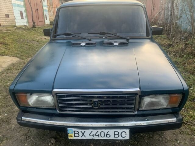 Зеленый ВАЗ 2107, объемом двигателя 0 л и пробегом 90 тыс. км за 592 $, фото 1 на Automoto.ua