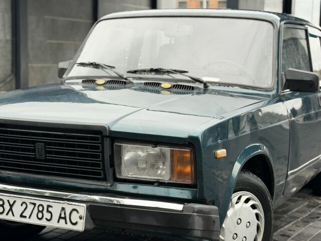 Зелений ВАЗ 2107, об'ємом двигуна 1.5 л та пробігом 12 тис. км за 448 $, фото 1 на Automoto.ua