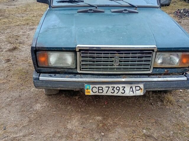 Зелений ВАЗ 2107, об'ємом двигуна 1.6 л та пробігом 300 тис. км за 474 $, фото 1 на Automoto.ua