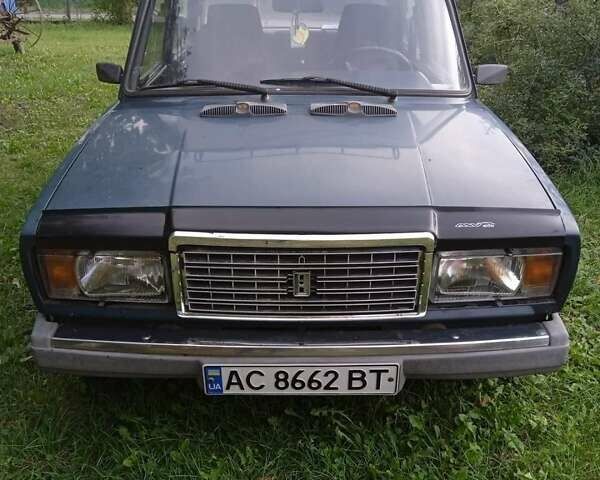 Зеленый ВАЗ 2107, объемом двигателя 1.5 л и пробегом 208 тыс. км за 899 $, фото 1 на Automoto.ua