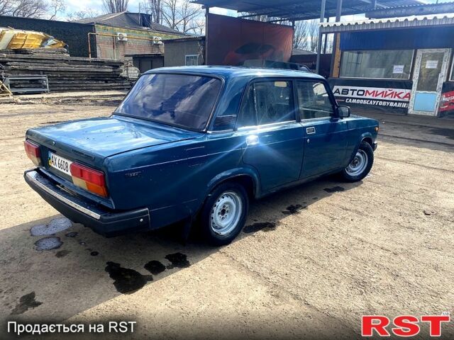 Зеленый ВАЗ 2107, объемом двигателя 16 л и пробегом 0 тыс. км за 900 $, фото 1 на Automoto.ua