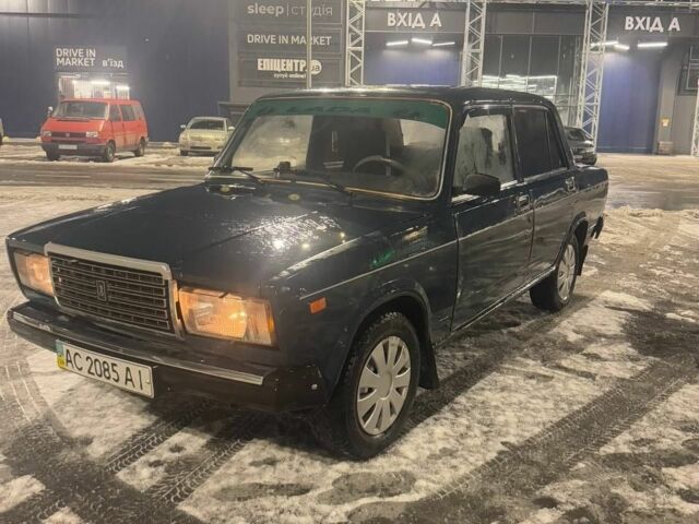 Зелений ВАЗ 2107, об'ємом двигуна 0 л та пробігом 300 тис. км за 652 $, фото 1 на Automoto.ua