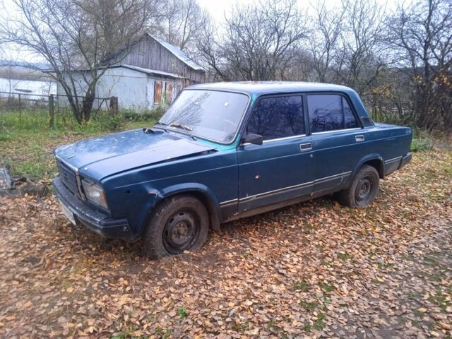 Зеленый ВАЗ 2107, объемом двигателя 1.6 л и пробегом 323 тыс. км за 350 $, фото 1 на Automoto.ua