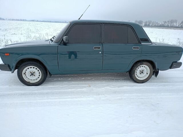 Зеленый ВАЗ 2107, объемом двигателя 1.5 л и пробегом 130 тыс. км за 1350 $, фото 1 на Automoto.ua