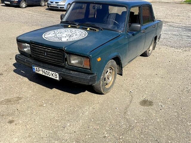Зеленый ВАЗ 2107, объемом двигателя 1.5 л и пробегом 100 тыс. км за 800 $, фото 1 на Automoto.ua