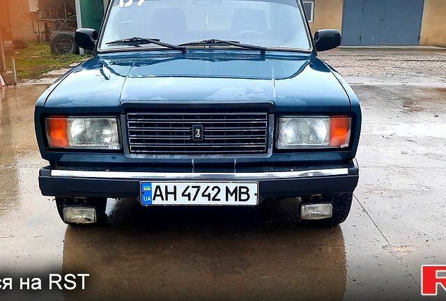 Зеленый ВАЗ 2107, объемом двигателя 1.6 л и пробегом 150 тыс. км за 1999 $, фото 1 на Automoto.ua