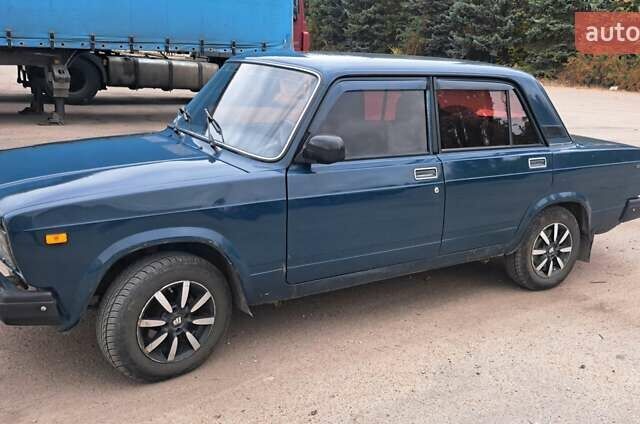 ВАЗ 2107 2002 в Вольногорске на Automoto.ua Зеленый ВАЗ 2107, объемом двигателя 1.45 л и пробегом 40 тыс. км за 1800 $, фото 1 на Automoto.ua