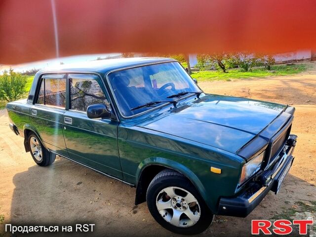 ВАЗ 2107 2002 в Баштанке на Automoto.ua Зеленый ВАЗ 2107, объемом двигателя 1.5 л и пробегом 140 тыс. км за 1100 $, фото 1 на Automoto.ua