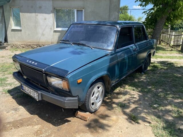 Зелений ВАЗ 2107, об'ємом двигуна 1.5 л та пробігом 320 тис. км за 481 $, фото 1 на Automoto.ua