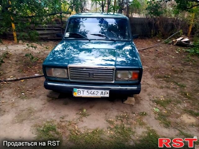 Зеленый ВАЗ 2107, объемом двигателя 1.5 л и пробегом 200 тыс. км за 968 $, фото 1 на Automoto.ua