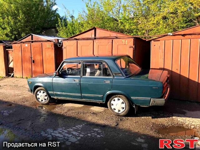 Зеленый ВАЗ 2107, объемом двигателя 1.6 л и пробегом 160 тыс. км за 1200 $, фото 1 на Automoto.ua